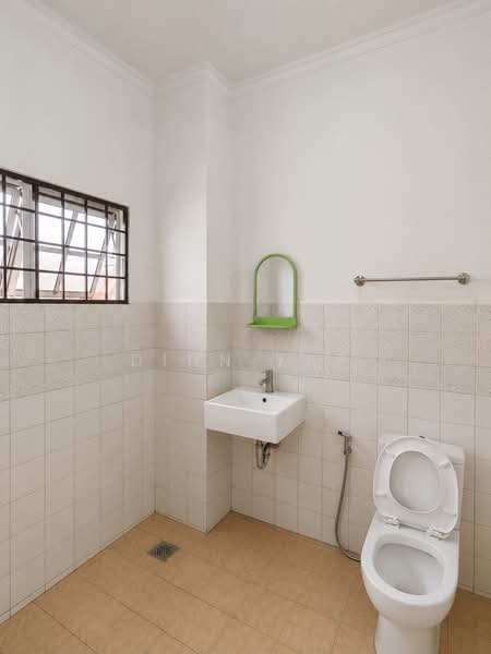 2-storey Terraced House for Sale in Puchong (Selangor) - DINN YAP - Bathroom - PropertyGuru.com.my