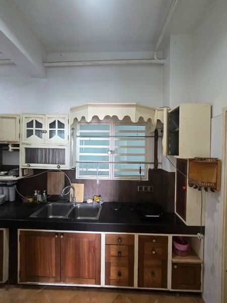 Condominium for Rent at I-Regency Condominium (Ideal Regency) - Kim Tan - Kitchen - PropertyGuru.com.my