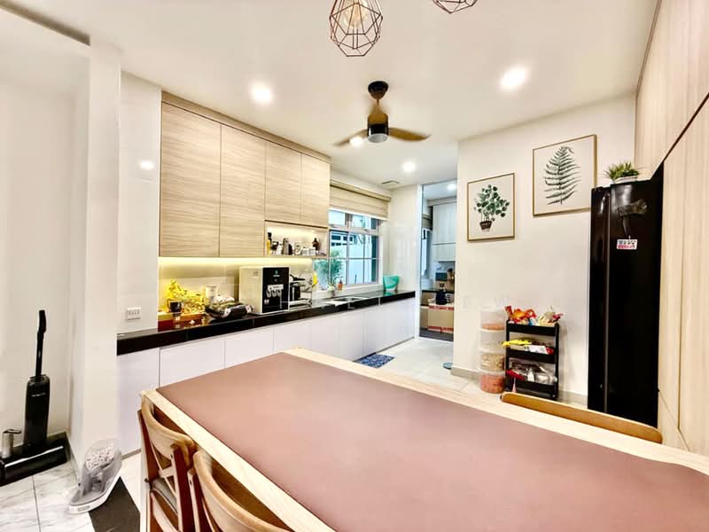 Cluster House for Sale in Taman Ekoflora (Johor Bahru) - Rachael Lew - Kitchen - PropertyGuru.com.my