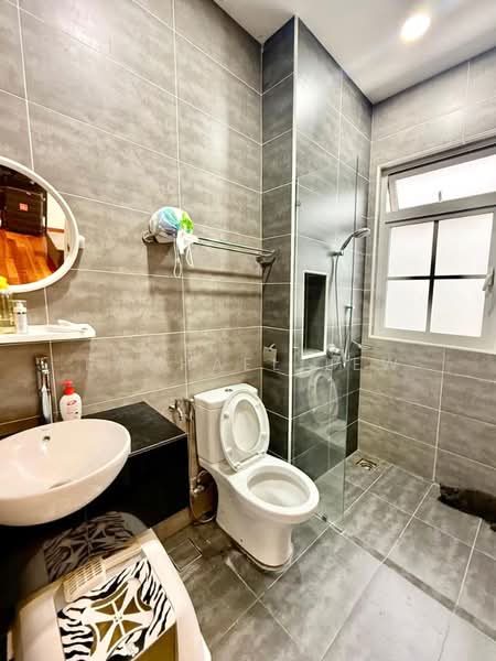 Cluster House for Sale in Taman Ekoflora (Johor Bahru) - Rachael Lew - Bathroom - PropertyGuru.com.my