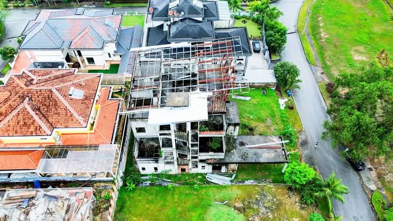 Residential Land for Sale in Sultan Abdul Aziz Shah Golf & Country Club (Shah Alam) - Izzah Alias - Exterior - PropertyGuru.com.my