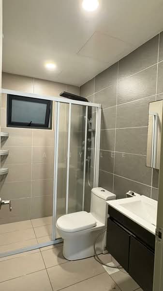 Condominium for Rent at Skyvilla @ D'Island - Fanny Lee - Bathroom - PropertyGuru.com.my
