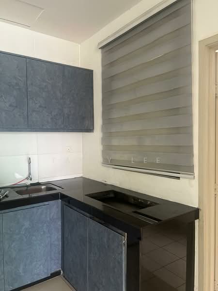 Condominium for Rent at Skyvilla @ D'Island - Fanny Lee - Kitchen - PropertyGuru.com.my