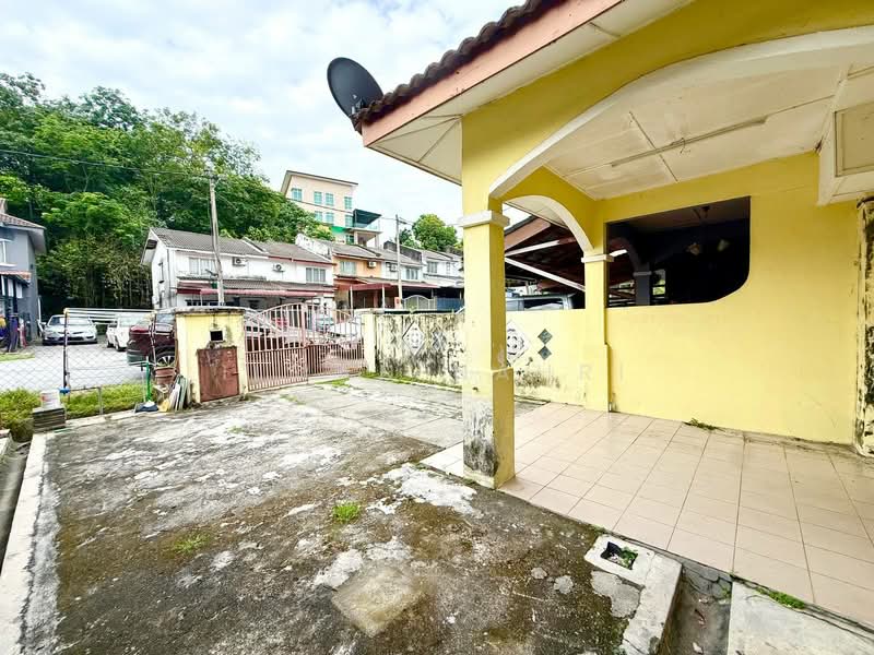 2-storey Terraced House for Sale in Taman Kasih (Cheras) - Ilman Nahri - Exterior - PropertyGuru.com.my