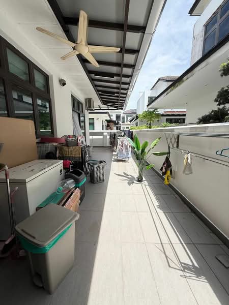 Rumah Berkembar untuk Dijual di Eco Botanic (Iskandar Puteri (Nusajaya)) - Liew Lih Yi - Balcony - PropertyGuru.com.my