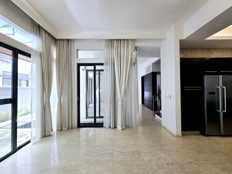 Semi-Detached House for Sale in Idamansara (Damansara Heights) - Teoh Yie Hao - Living Room - PropertyGuru.com.my