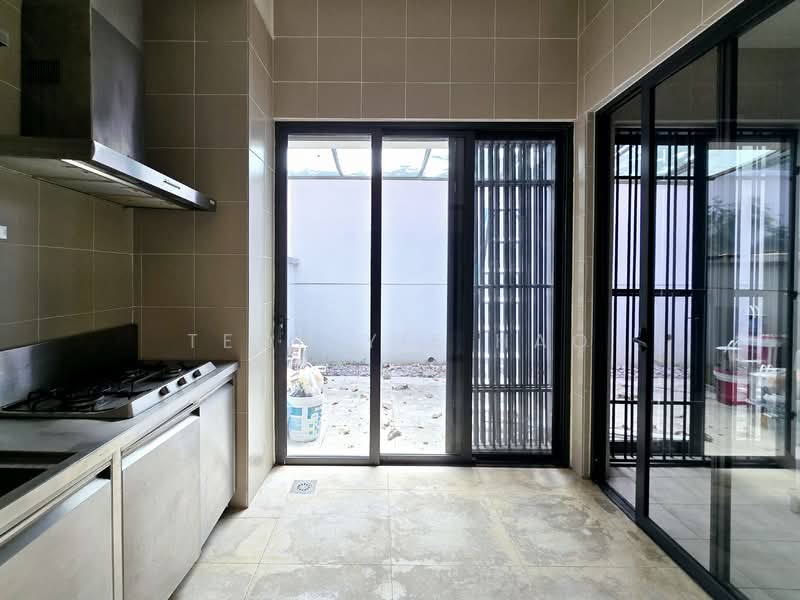 Semi-Detached House for Sale in Idamansara (Damansara Heights) - Teoh Yie Hao - Kitchen - PropertyGuru.com.my