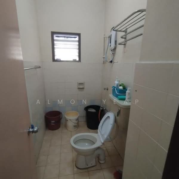 Kondominium untuk Dijual di Menara Alpha - Almon Yeap - Bathroom - PropertyGuru.com.my