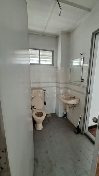 Terraced House for Sale in Usj 12 (Subang Jaya) - Chester Cheng - Bathroom - PropertyGuru.com.my