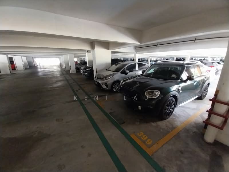 Kondominium untuk Dijual di Platinum Hill PV 6 - Kent Lau - Car Park - PropertyGuru.com.my