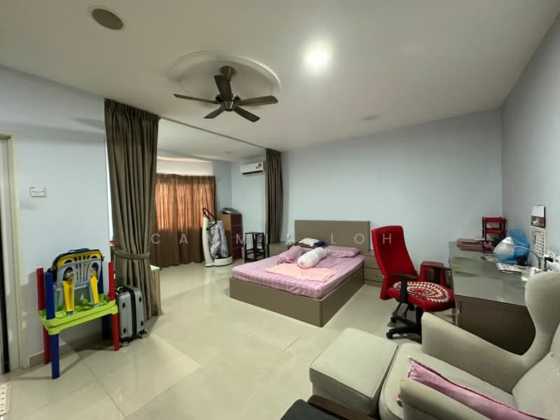 Rumah Berkembar untuk Dijual di Kipark Sri Utara (Batu) - Cammie Loh - Bedroom - PropertyGuru.com.my