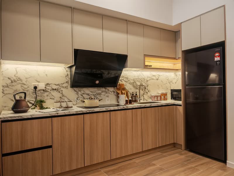 Service Residence for Sale at Senna Heights Damansara Damai - Tan Kok Woei - Kitchen - PropertyGuru.com.my