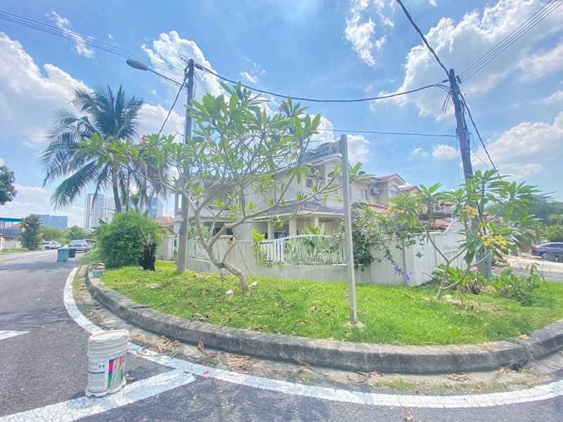 Rumah Teres 2 Tingkat untuk Dijual di Taman Equine (Seri Kembangan) - Izzah Alias - PropertyGuru.com.my