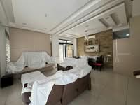 For Rent - Garden Villas, Bukit Indah