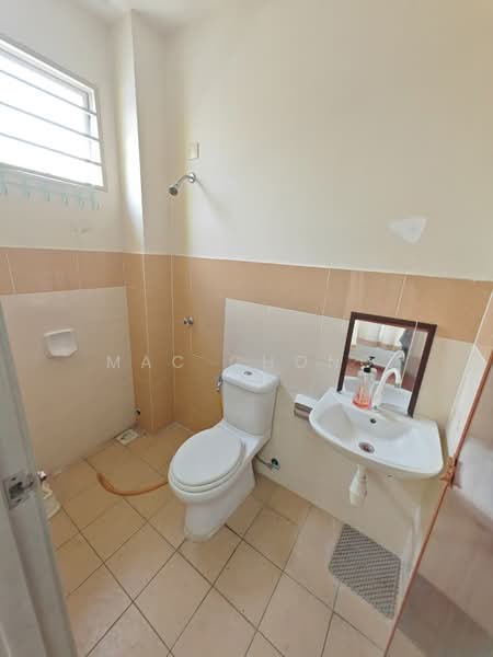 Semi-Detached House for Rent in Bandar Teknologi Kajang (Kajang) - Mac Chong - Bathroom - PropertyGuru.com.my