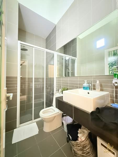 Rumah Teres 2 Tingkat untuk Dijual di Bandar Bukit Raja (Klang) - Desmond Chan - Bathroom - PropertyGuru.com.my