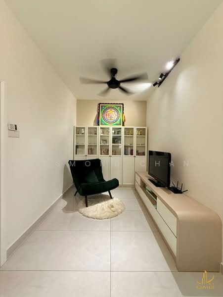 Rumah Teres 2 Tingkat untuk Dijual di Bandar Bukit Raja (Klang) - Desmond Chan - Living Room - PropertyGuru.com.my