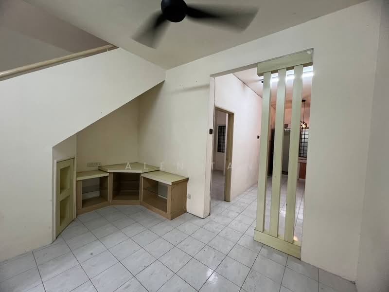2-storey Terraced House for Rent in Taman Puteri Wangsa (Ulu Tiram) - Alen Tan - PropertyGuru.com.my