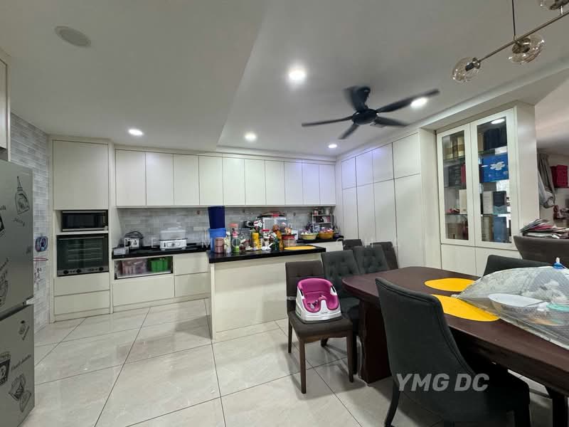 3-storey Terraced House for Sale in Bandar Botanic (Klang) - Desmond Chan - Kitchen - PropertyGuru.com.my