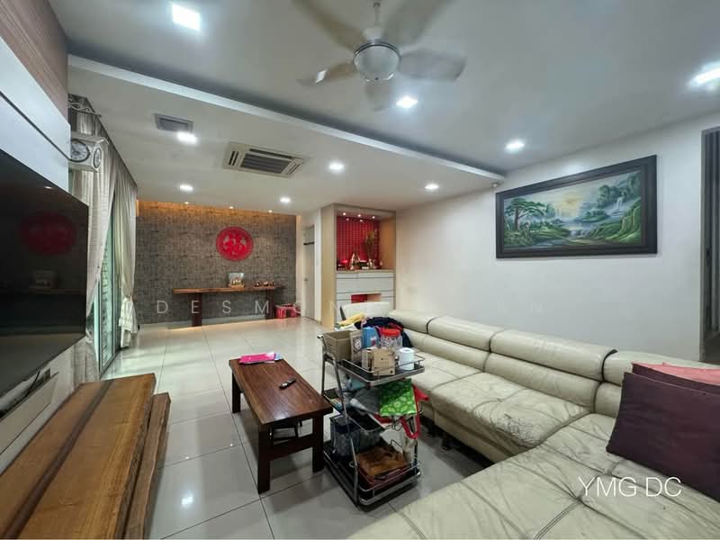 3-storey Terraced House for Sale in Bandar Botanic (Klang) - Desmond Chan - Living Room - PropertyGuru.com.my