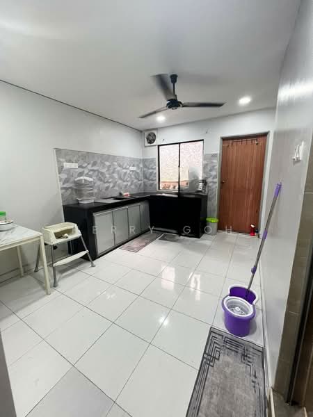2-storey Terraced House for Sale in Kota Masai (Pasir Gudang) - Herry Goh - Kitchen - PropertyGuru.com.my