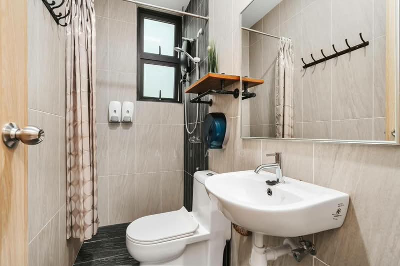 Condominium for Sale at Legasi Kampung Bharu - Nur Alia Omar - Bathroom - PropertyGuru.com.my
