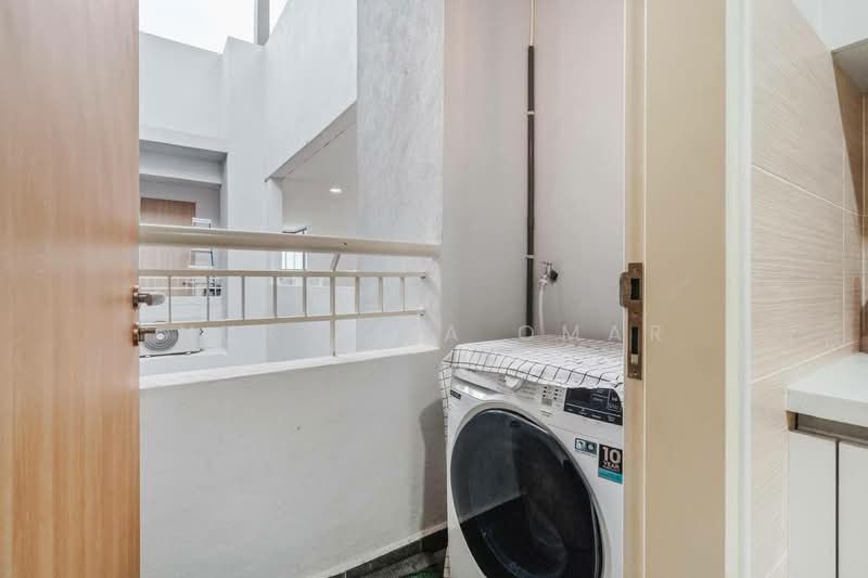 Condominium for Sale at Legasi Kampung Bharu - Nur Alia Omar - Balcony - PropertyGuru.com.my
