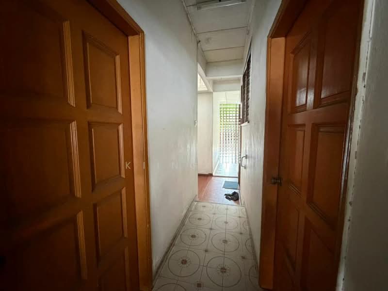 1-storey Terraced House for Sale in Taman Bukit Maluri (Kepong) - Kiing TW - Corridor - PropertyGuru.com.my
