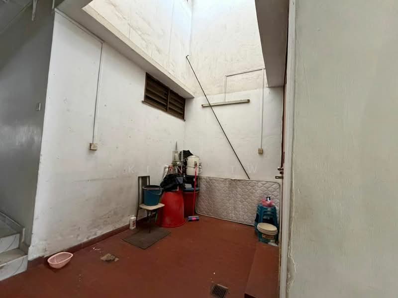 1-storey Terraced House for Sale in Taman Bukit Maluri (Kepong) - Kiing TW - Interior - PropertyGuru.com.my