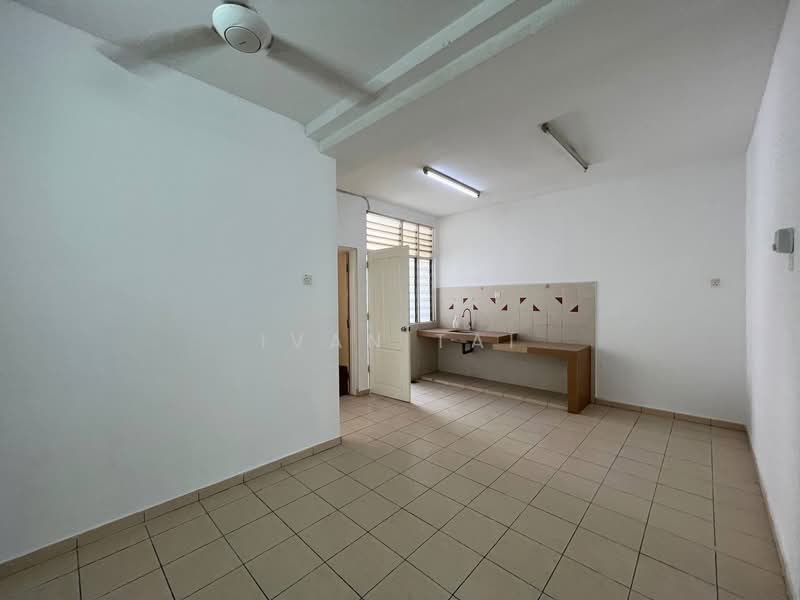 2-storey Terraced House for Sale in Bandar Seri Botani (Simpang Pulai) - Ivan Tai - PropertyGuru.com.my
