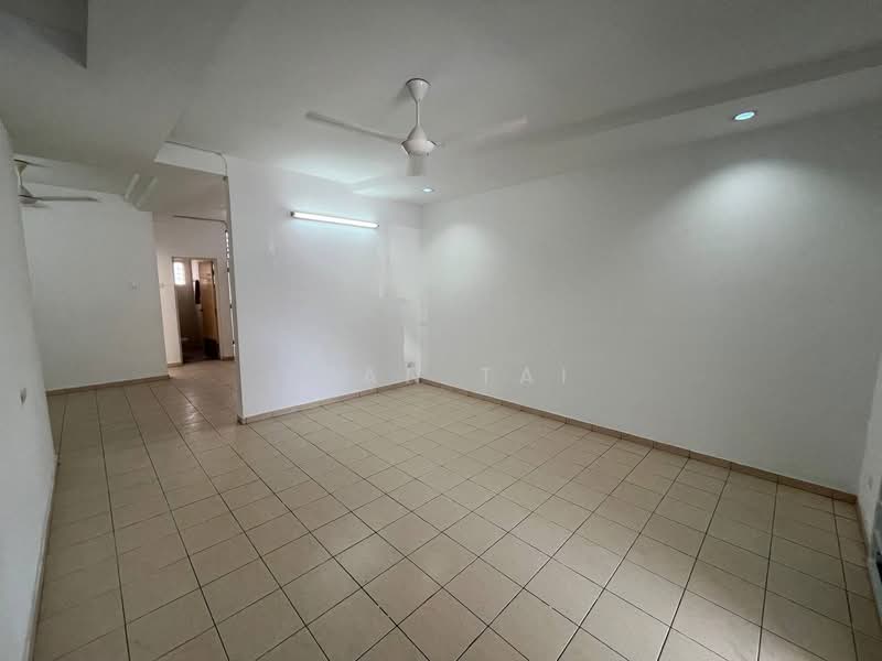 2-storey Terraced House for Sale in Bandar Seri Botani (Simpang Pulai) - Ivan Tai - PropertyGuru.com.my