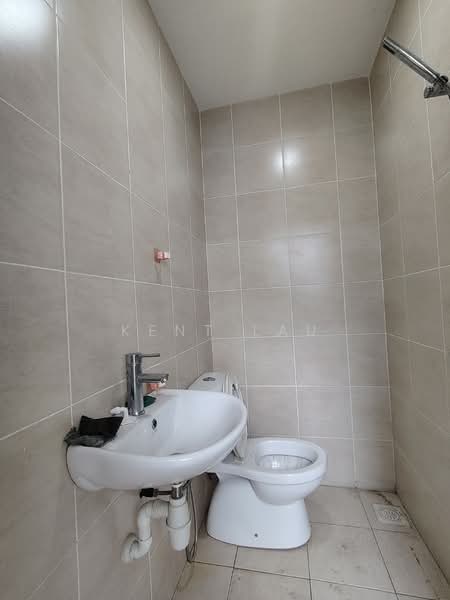 Condominium for Sale at Villa Orkid - Kent Lau - Bathroom - PropertyGuru.com.my