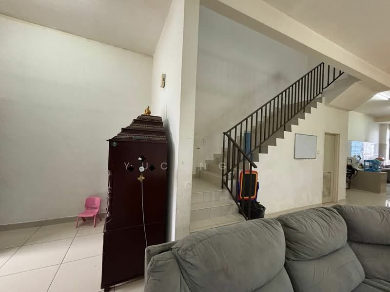 Semi-Detached House for Sale in Bandar Cemerlang (Ulu Tiram) - Yucong . - Interior - PropertyGuru.com.my