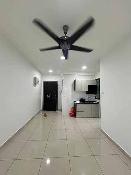 Servis Apartment untuk Dijual di KL Traders Square - Annie How - Kitchen - PropertyGuru.com.my
