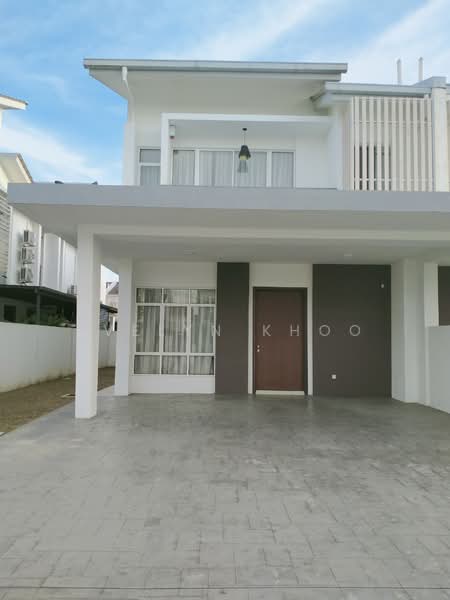 Rumah Berkembar untuk Disewa di Rawang (Selangor) - Evelyn Khoo - Car Porch - PropertyGuru.com.my