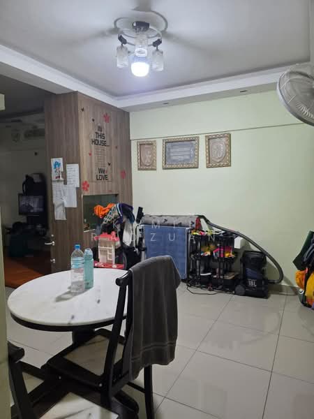 Apartment for Rent at Sri Ros Apartment - Kamil Radzuan - Living Room - PropertyGuru.com.my