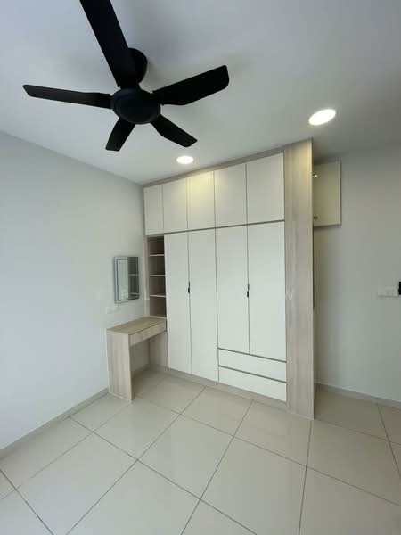 Servis Apartment untuk Disewa di Kenwingston Platz - Kelly Kew - Bedroom - PropertyGuru.com.my