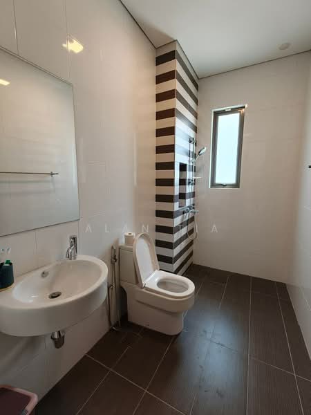 Semi-Detached House for Sale in East Ledang (Iskandar Puteri (Nusajaya)) - Alan Tia - Bathroom - PropertyGuru.com.my