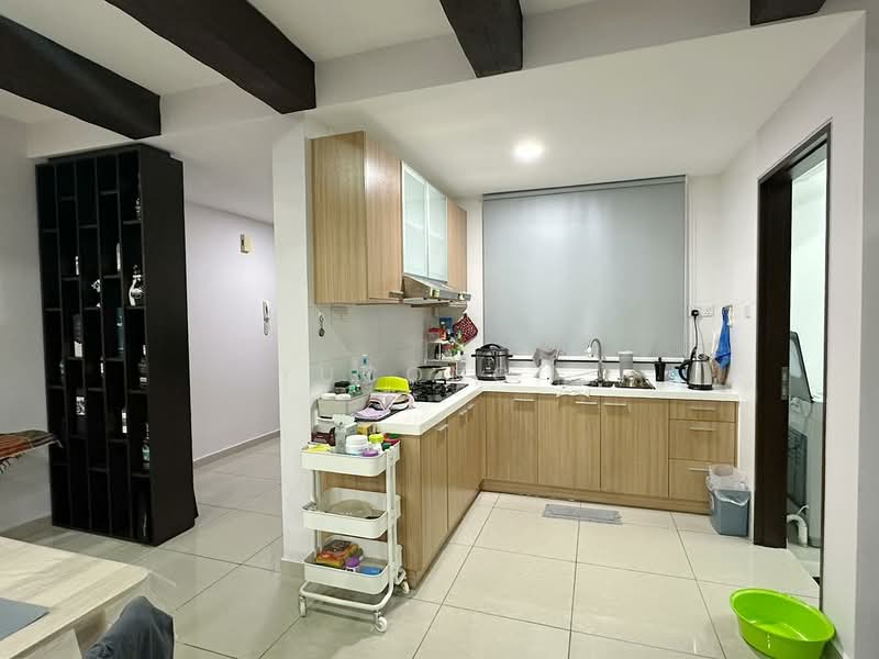 Pangsapuri untuk Dijual di Molek Pine 3 - Yucong . - Kitchen - PropertyGuru.com.my