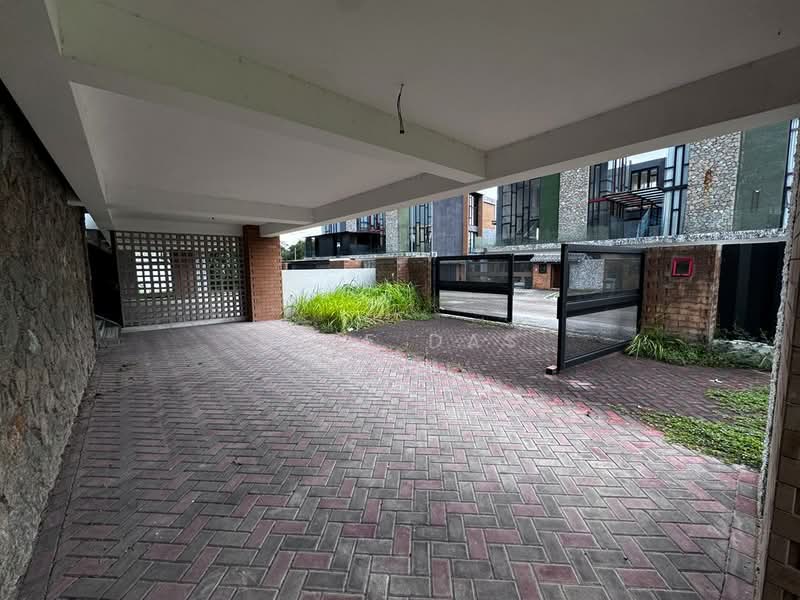 Semi-Detached House for Sale in Johor Bahru (Johor) - Kyle Das - Exterior - PropertyGuru.com.my