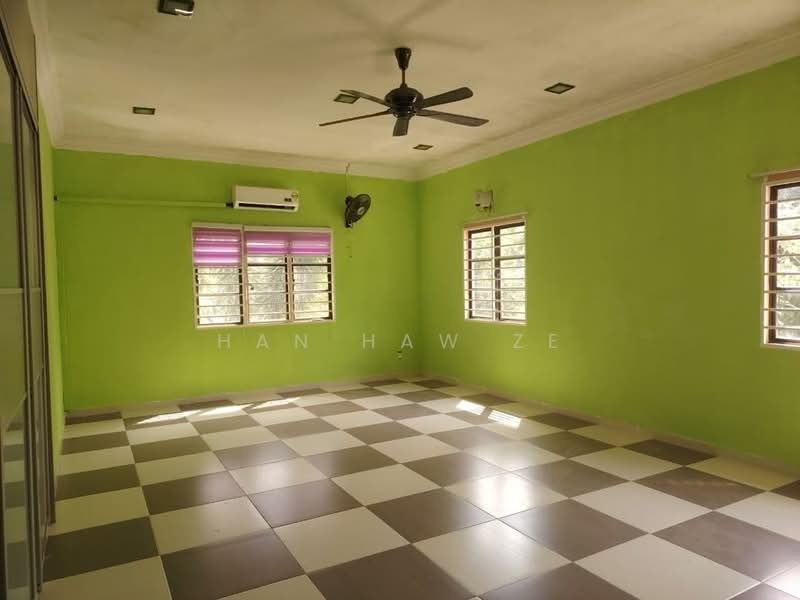 Bungalow for Sale in Taman Desa Impian (Kajang) - Han Haw Ze - Bedroom - PropertyGuru.com.my