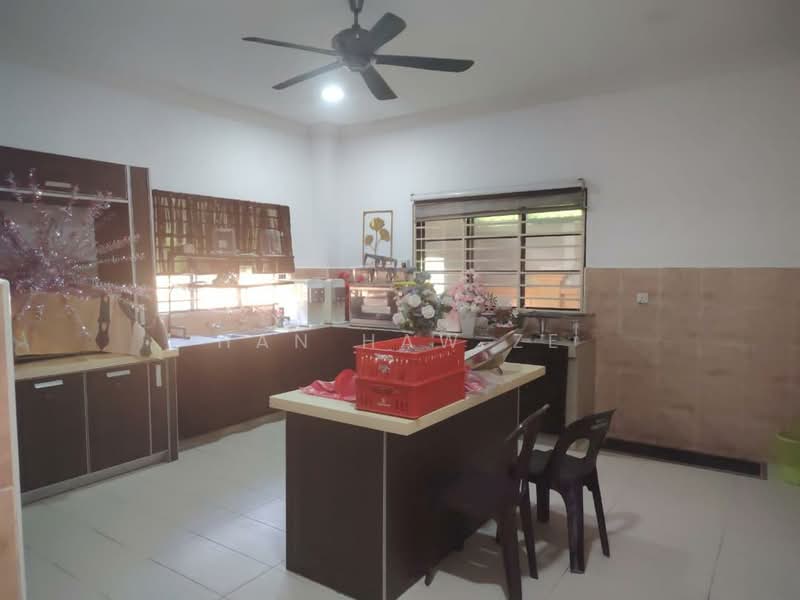 Bungalow for Sale in Taman Desa Impian (Kajang) - Han Haw Ze - Kitchen - PropertyGuru.com.my