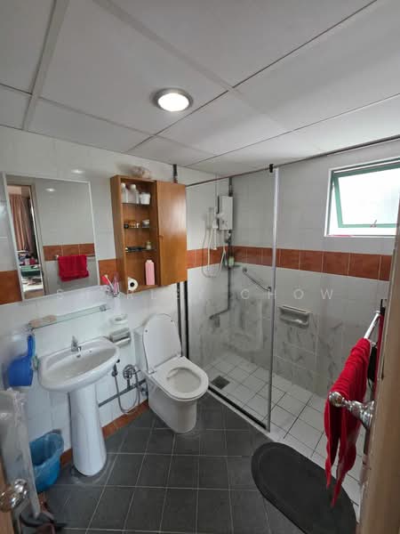 Kondominium untuk Dijual di Likas Square - shirley Chow - PropertyGuru.com.my