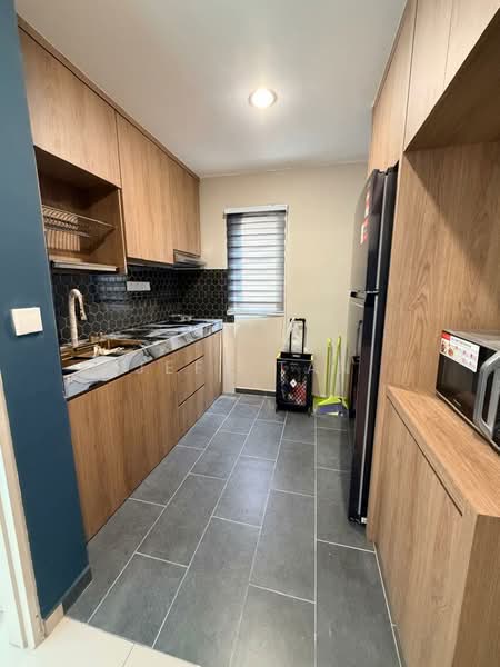 Condominium for Rent at Piccadilly - Jeff Tan - Kitchen - PropertyGuru.com.my