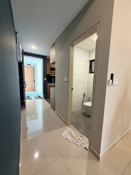 Condominium for Rent at Piccadilly - Jeff Tan - Corridor - PropertyGuru.com.my