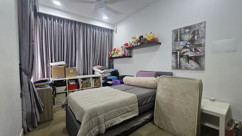 3-storey Terraced House for Sale in Taman Tasik Damai (Sungai Besi) - Angel Yeoh - Bedroom - PropertyGuru.com.my