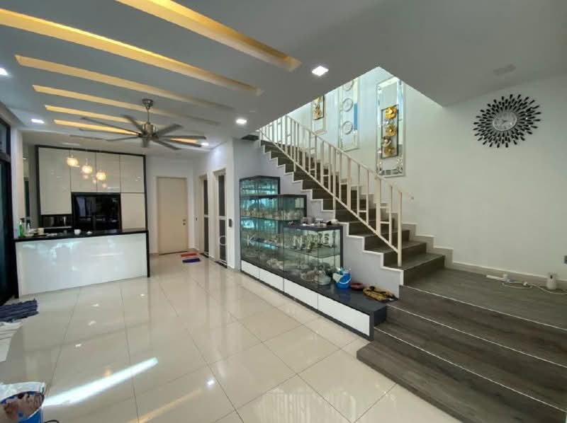 Cluster House for Sale in Taman Mount Austin (Tebrau) - CK Ng - Living Room - PropertyGuru.com.my