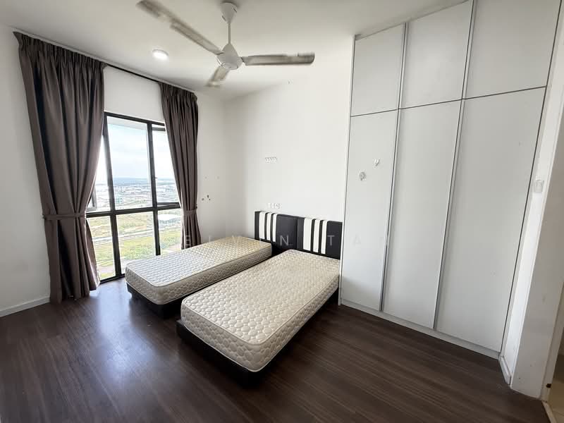 Condominium for Sale at Vertu Resort - Kelvin Tan - Bedroom - PropertyGuru.com.my