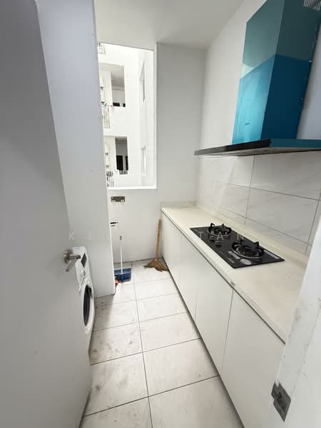 Condominium for Sale at Vertu Resort - Kelvin Tan - Kitchen - PropertyGuru.com.my