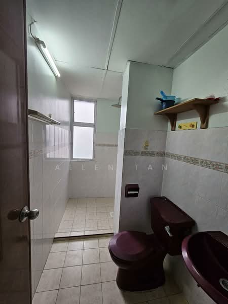 Condominium for Rent at Kelana D'Putera - Allen Tan - Bathroom - PropertyGuru.com.my